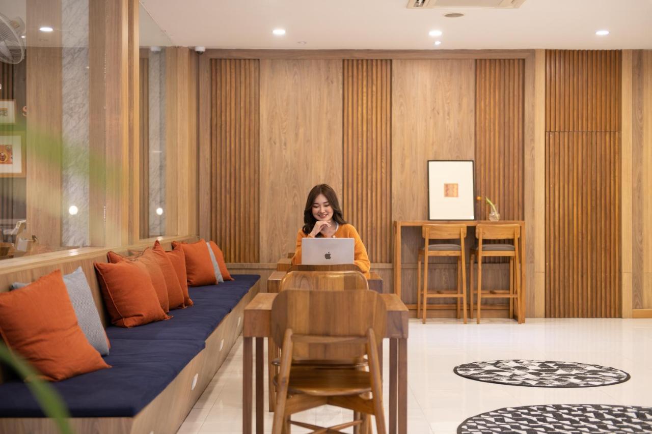 Sumittaya Chiangmai Hotel Чиангмай Экстерьер фото